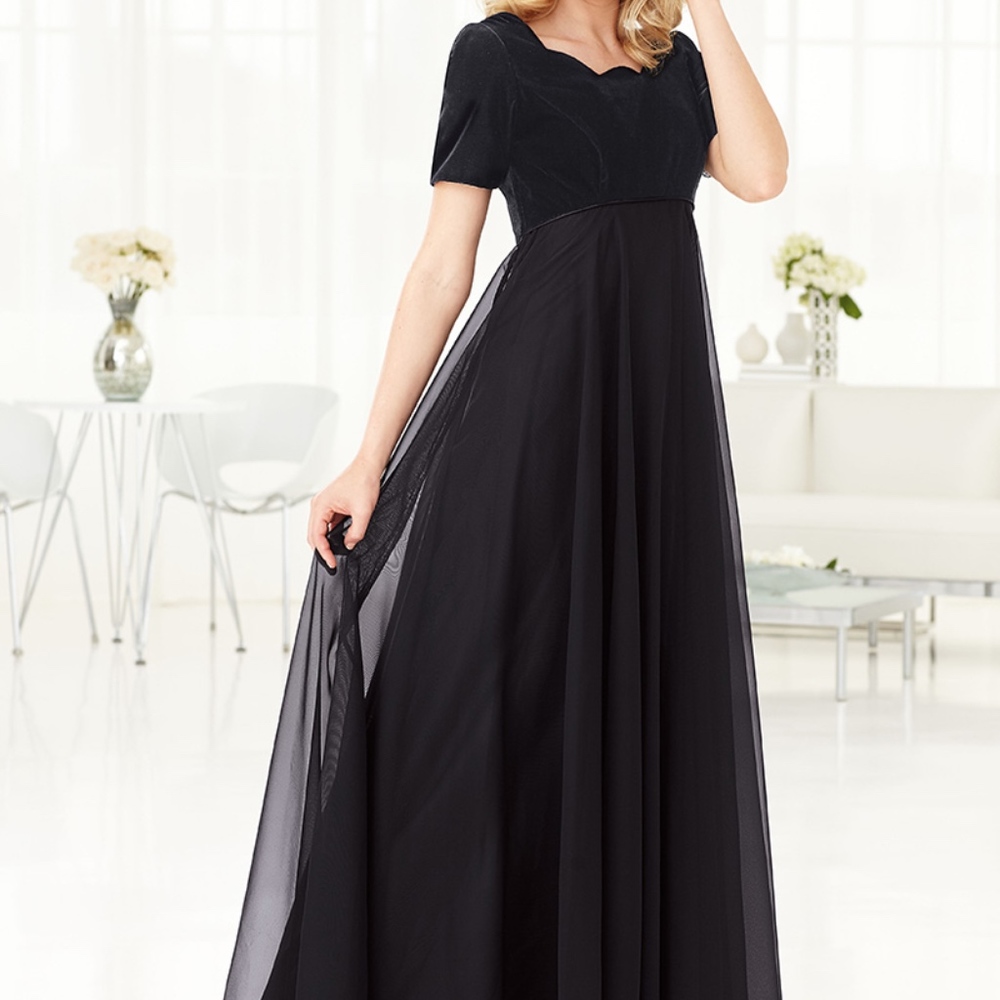 Stage Accents | Riviera Concert Dress Black